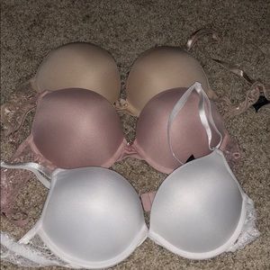 Smart and Sexy add 2 size bras set of 3